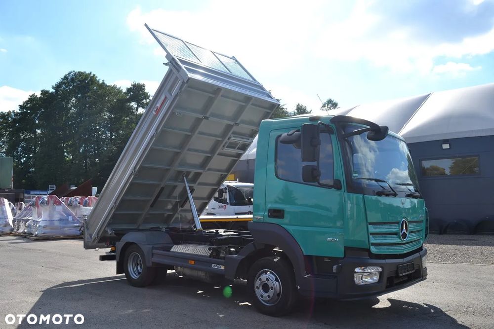 Mercedes-Benz Atego 821 Nowy 3-stronny WYWROT Kiper Wywrotka Blokada Mostu Klima - 4