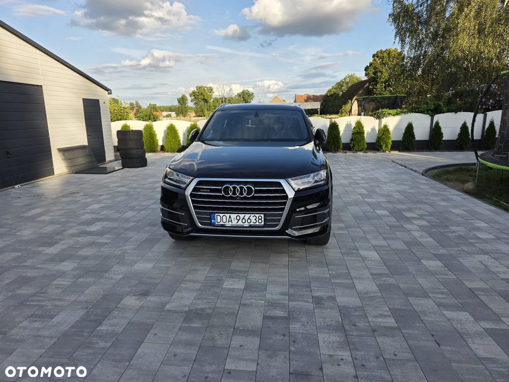 Audi Q7 - 30