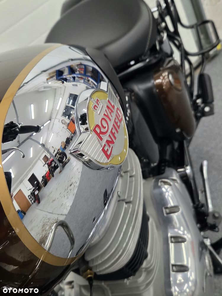 Royal Enfield Classic - 9