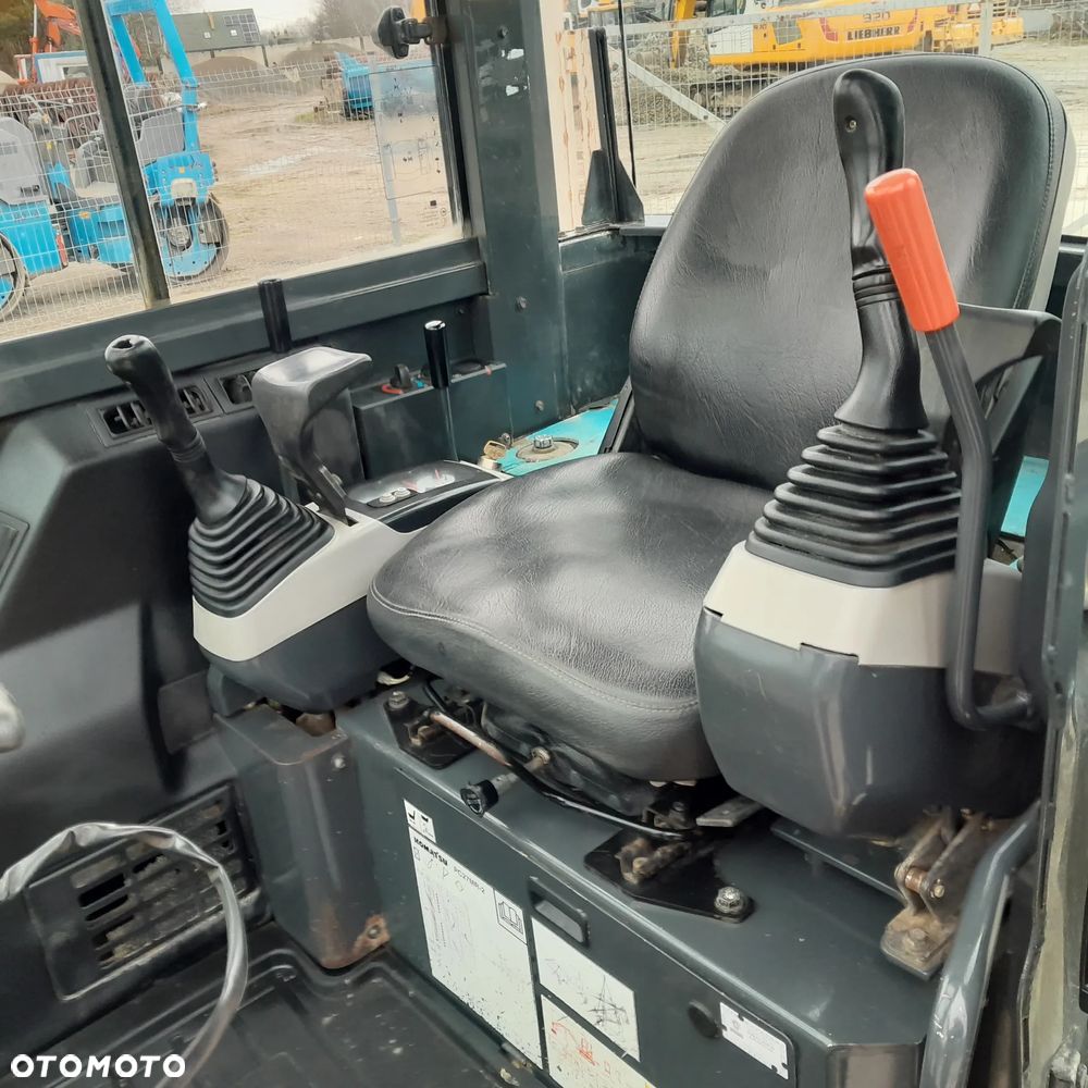 Komatsu PC 27 MR - 7