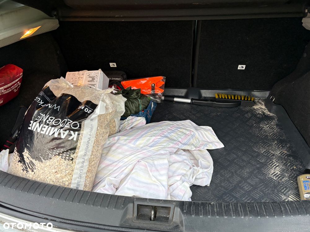 Nissan Qashqai 2.0 dCi 4x4 Tekna - 28