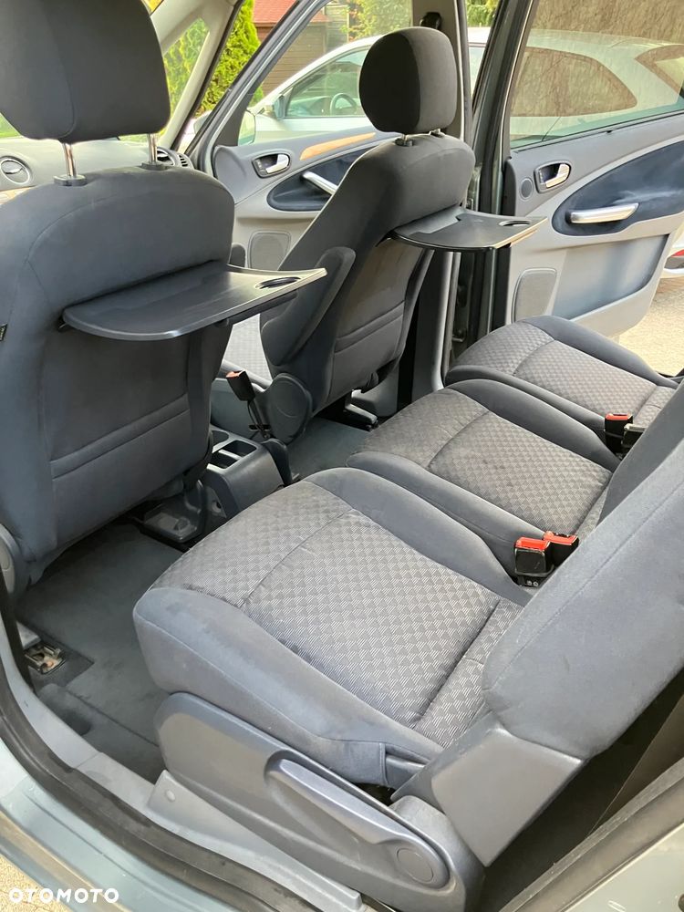 Ford Galaxy 2.0 TDCi Ghia - 3