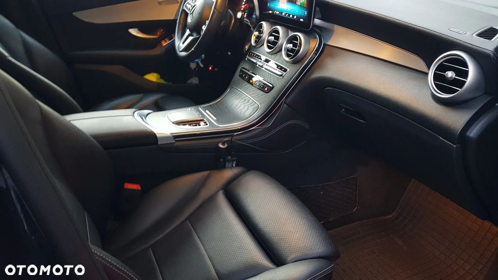 Mercedes-Benz GLC 200 d 4Matic 9G-TRONIC - 21