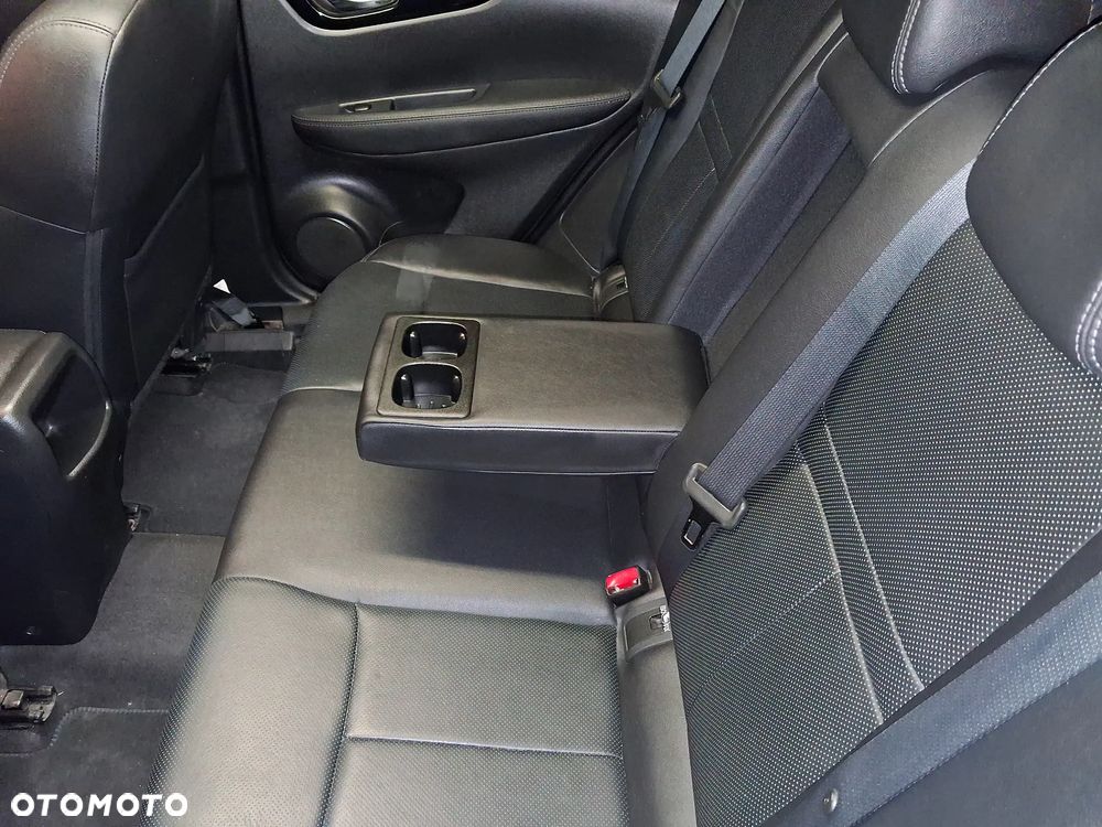 Nissan Qashqai 1.6 DCi ALL-MODE 4x4i TEKNA+ - 19