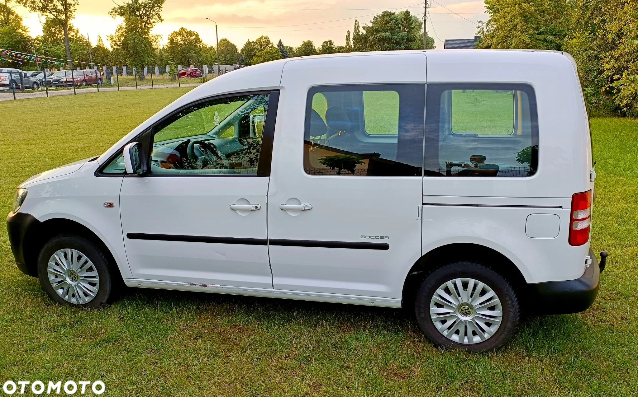 Volkswagen Caddy 1.6 TDI Trendline - 6