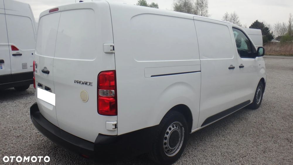 Toyota PROACE - 4