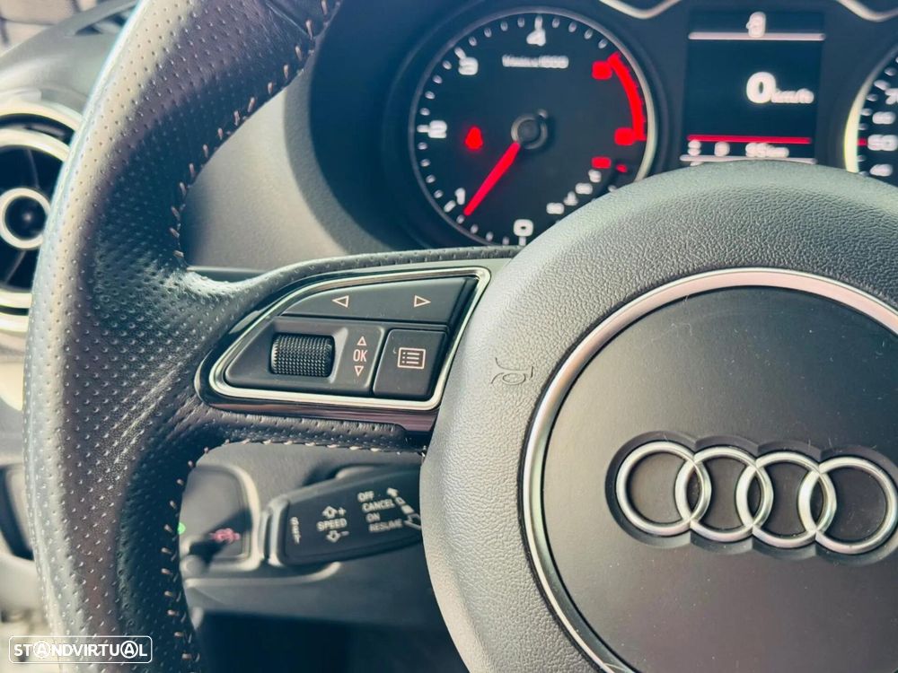 Audi A3 Limousine 2.0 TDI S-line - 24