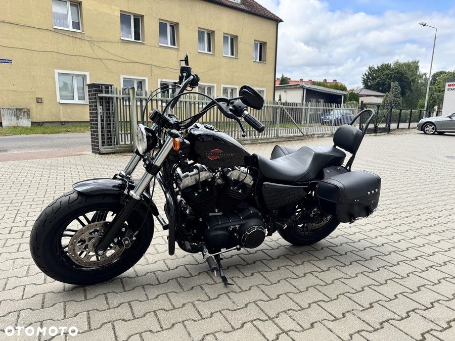 Harley-Davidson Sportster Forty-Eight - 3