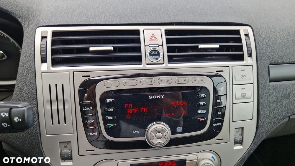 Ford Kuga 2.0 TDCi 2x4 Champions Edition - 14
