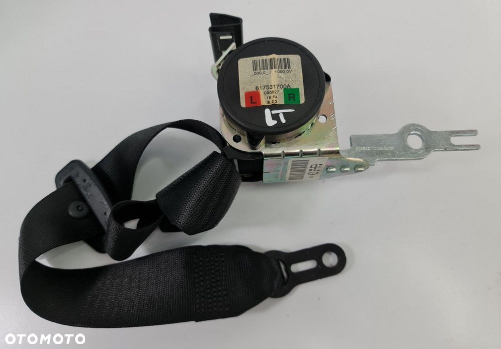 PAS TYLNY LEWY TYŁ BMW E90 617531700A - 1