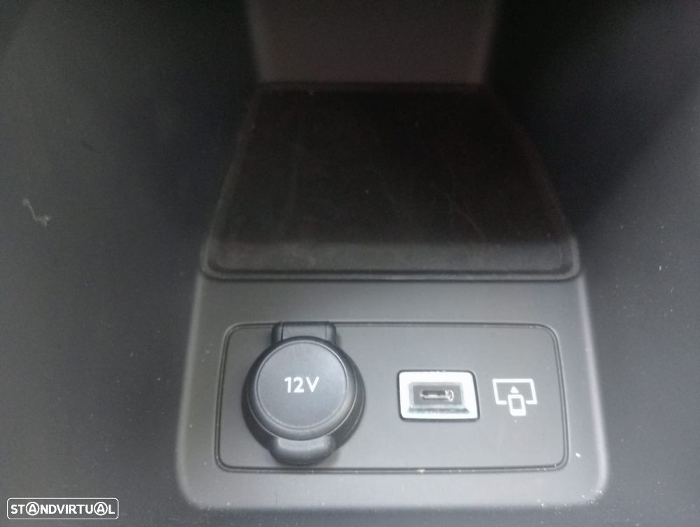 Peugeot e-308 54 kWh E-Style - 23