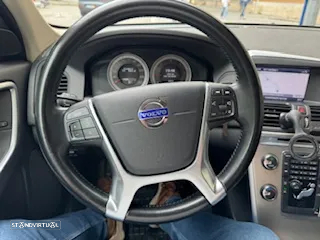 Volvo XC 60 2.0 D3 Drive - 21