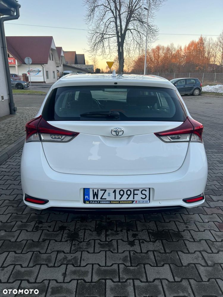 Toyota Auris 1.4 D-4D Comfort - 7