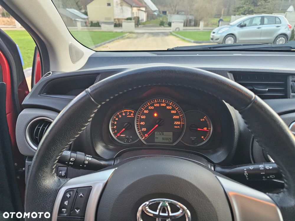 Toyota Yaris 1.0 Active - 12