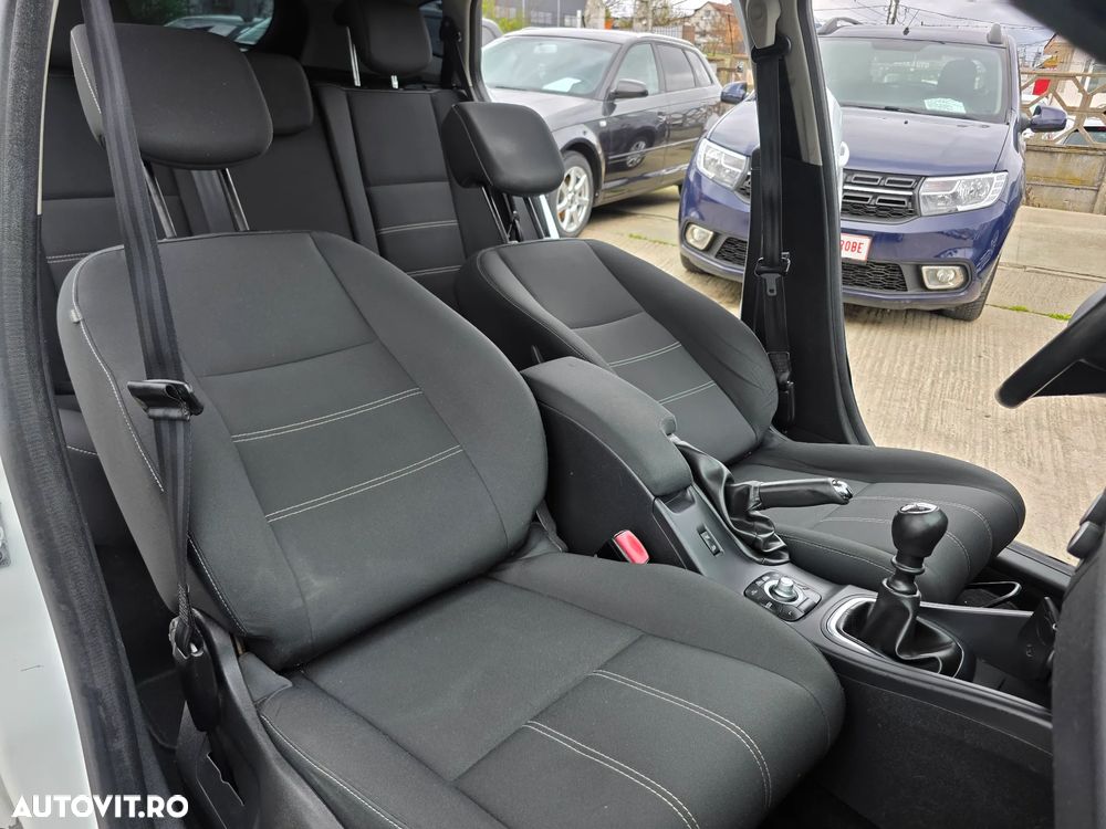 Renault Megane dCi 110 FAP LIMITED - 13