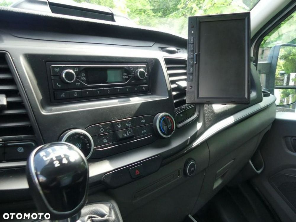 Ford Transit - 6