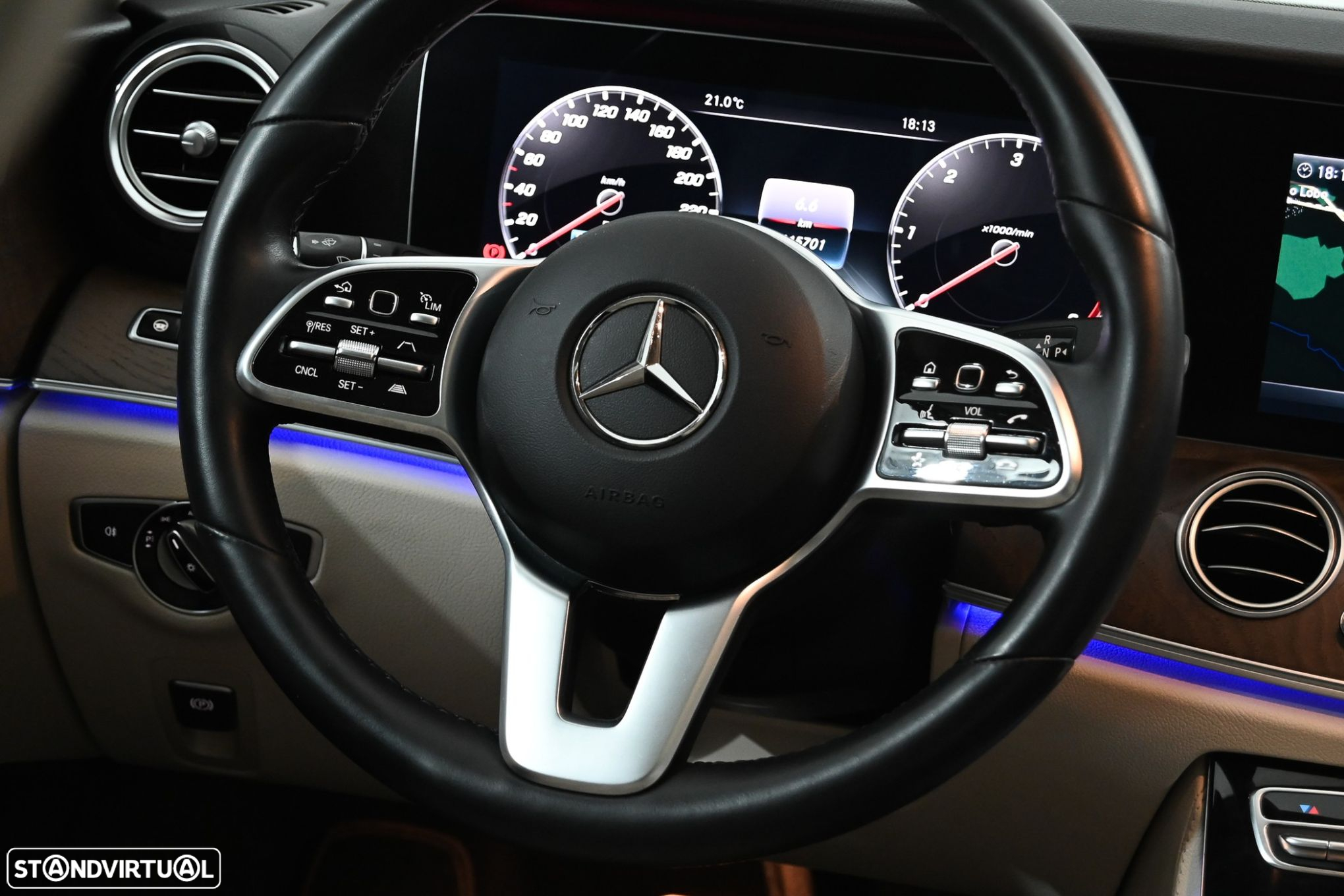 Mercedes-Benz E 400 d Avantgarde - 22