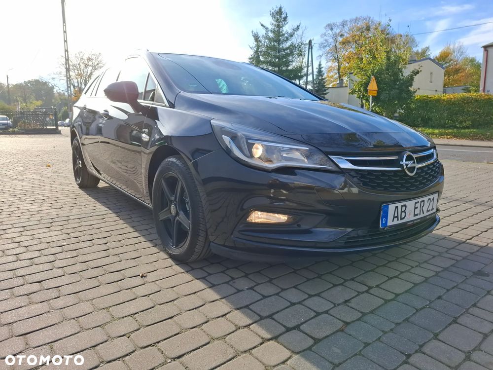 Opel Astra 2016 photo 2