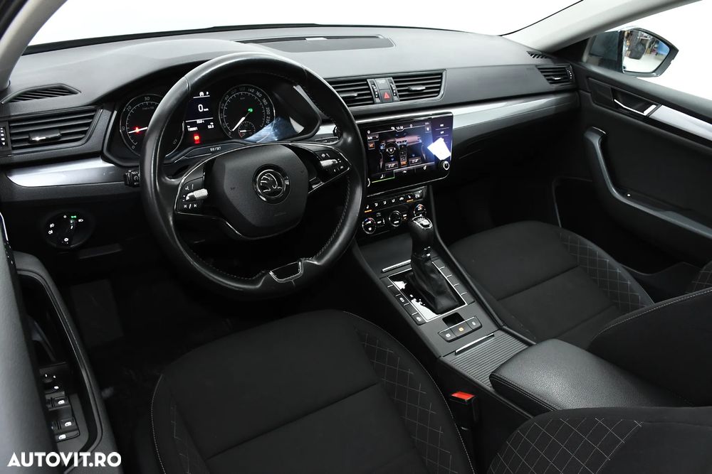 Skoda Superb 2.0 TDI DSG 4X4 Ambition - 4