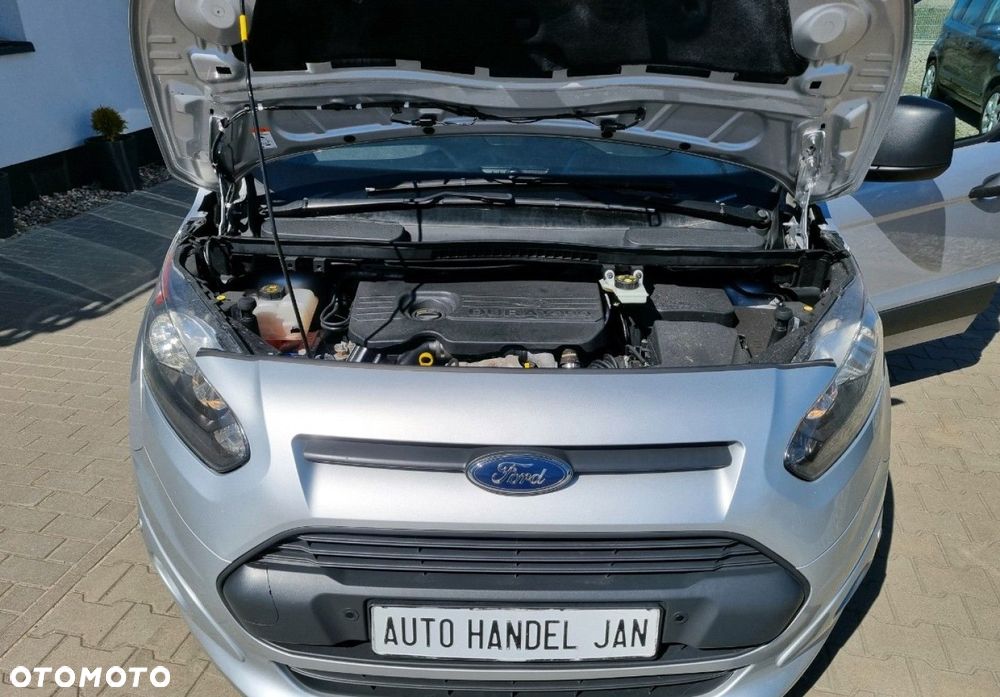 Ford Transit Connect - 37