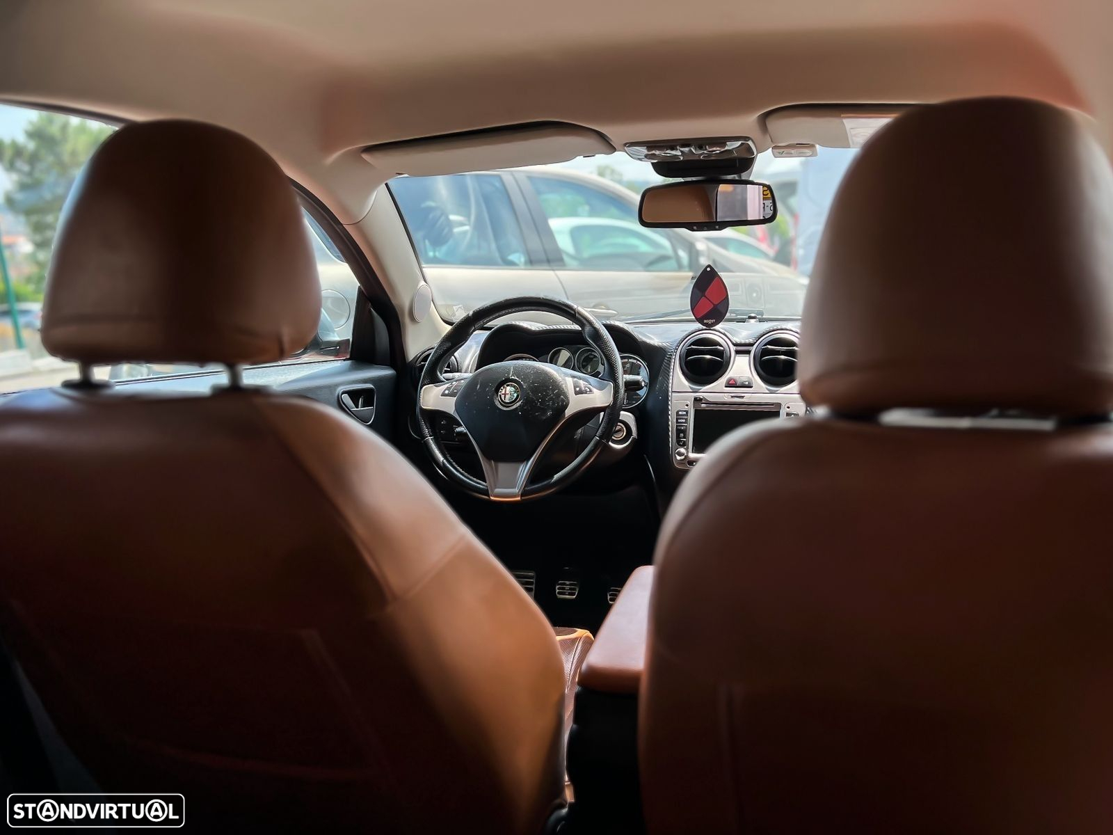 Alfa Romeo MiTo 1.3 JTD Distinctive S&S - 10