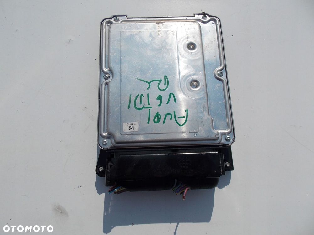 komputer audi a4 b8 3.0 tdi 8K0907401F 0281014725 - 3