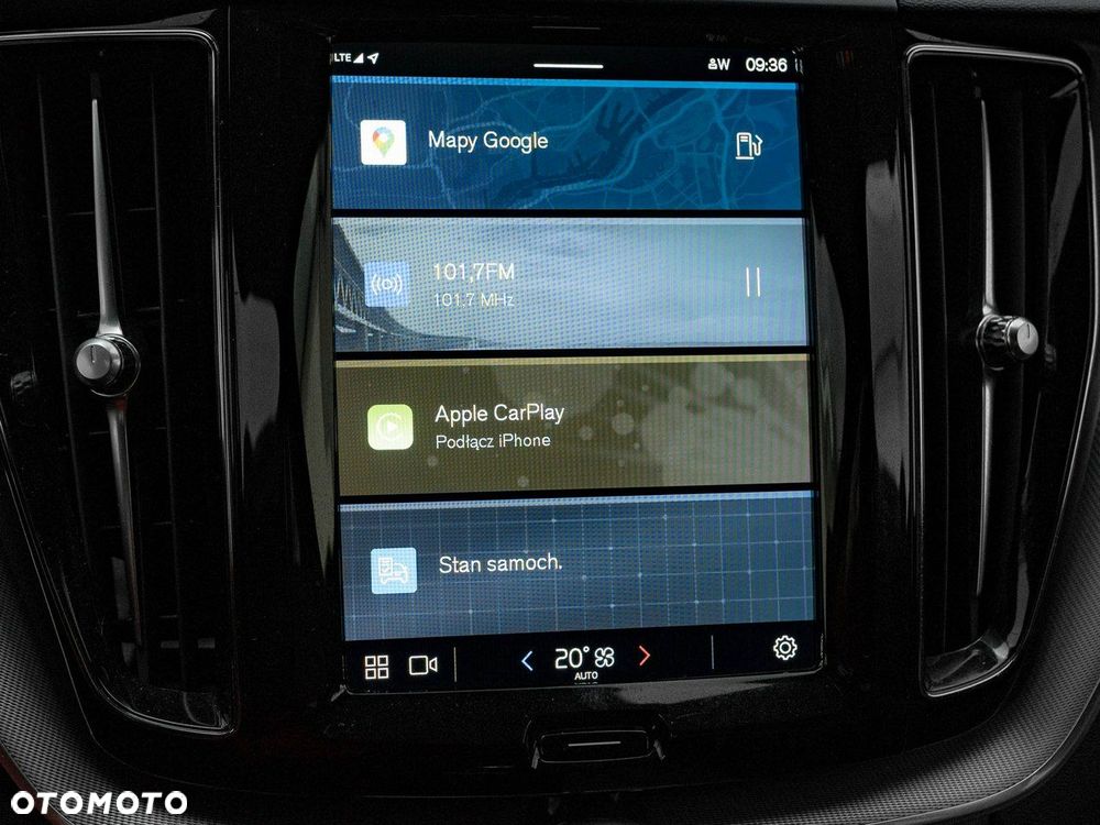 Volvo XC 60 B4 B Plus Dark - 19