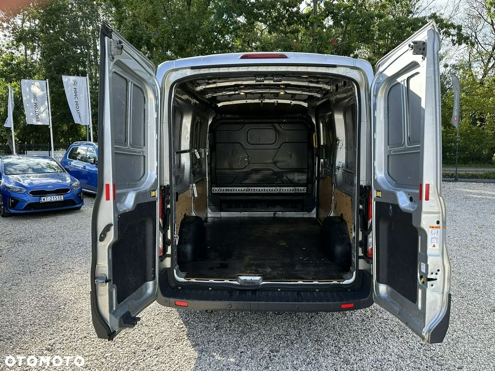 Ford Transit - 8