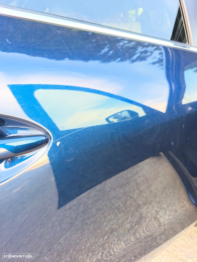 Mazda 3 Hatchback 1.5 Sky-D Excellence - 10