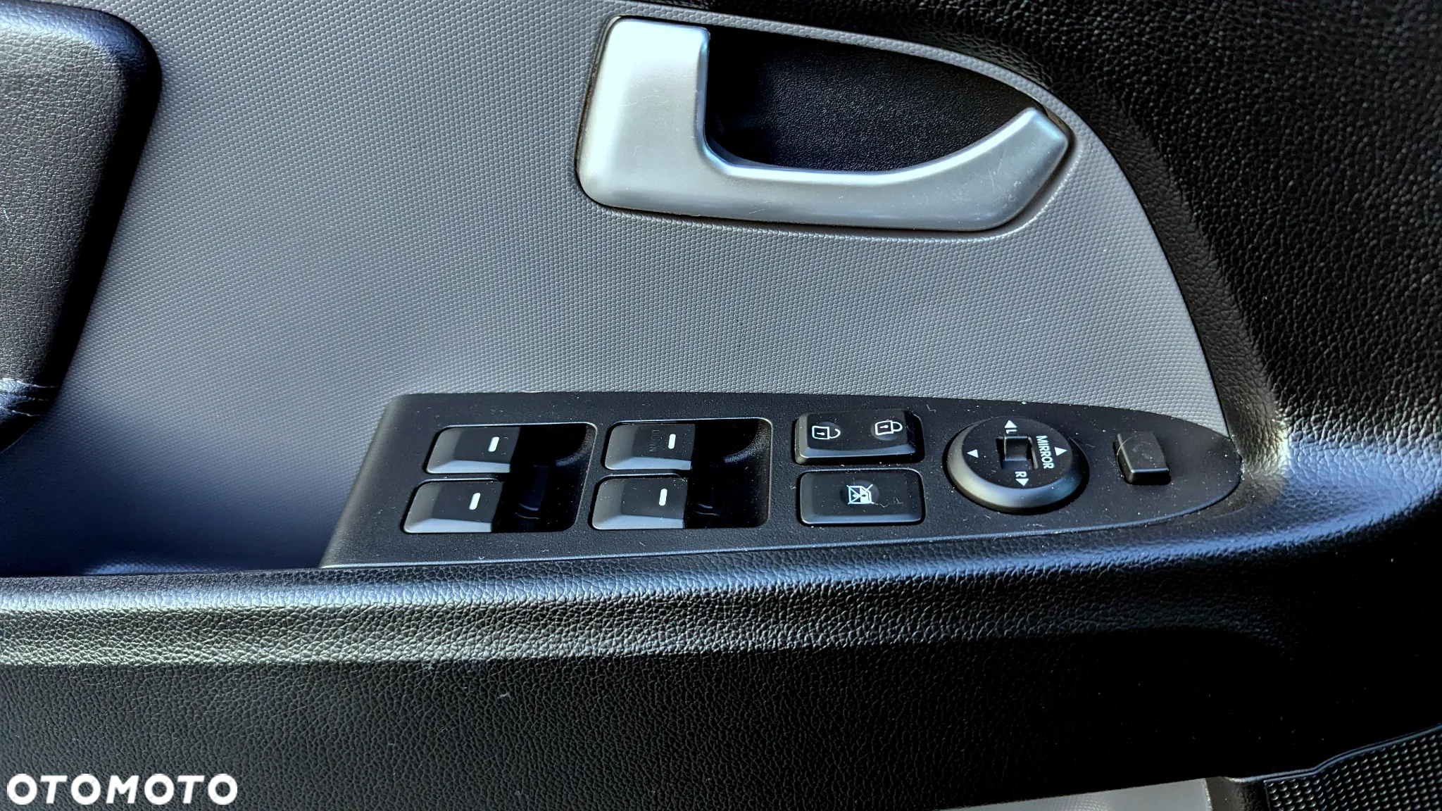 Kia Sportage 2.0 L 2WD - 40