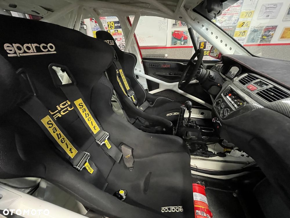Mitsubishi Lancer Evolution - 19