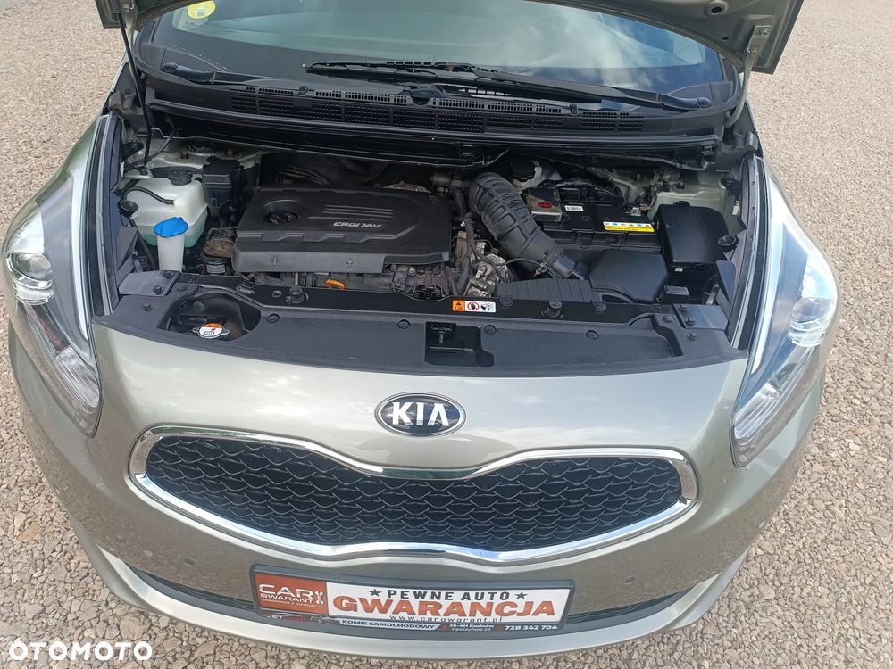 Kia Carens 1.7 CRDi 115 Dream Team Edition - 33