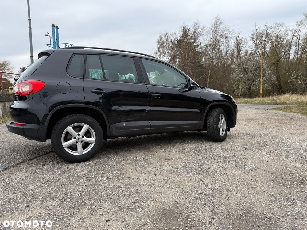 Volkswagen Tiguan 1.4 TSI BlueMotion Technology Exclusive - 5