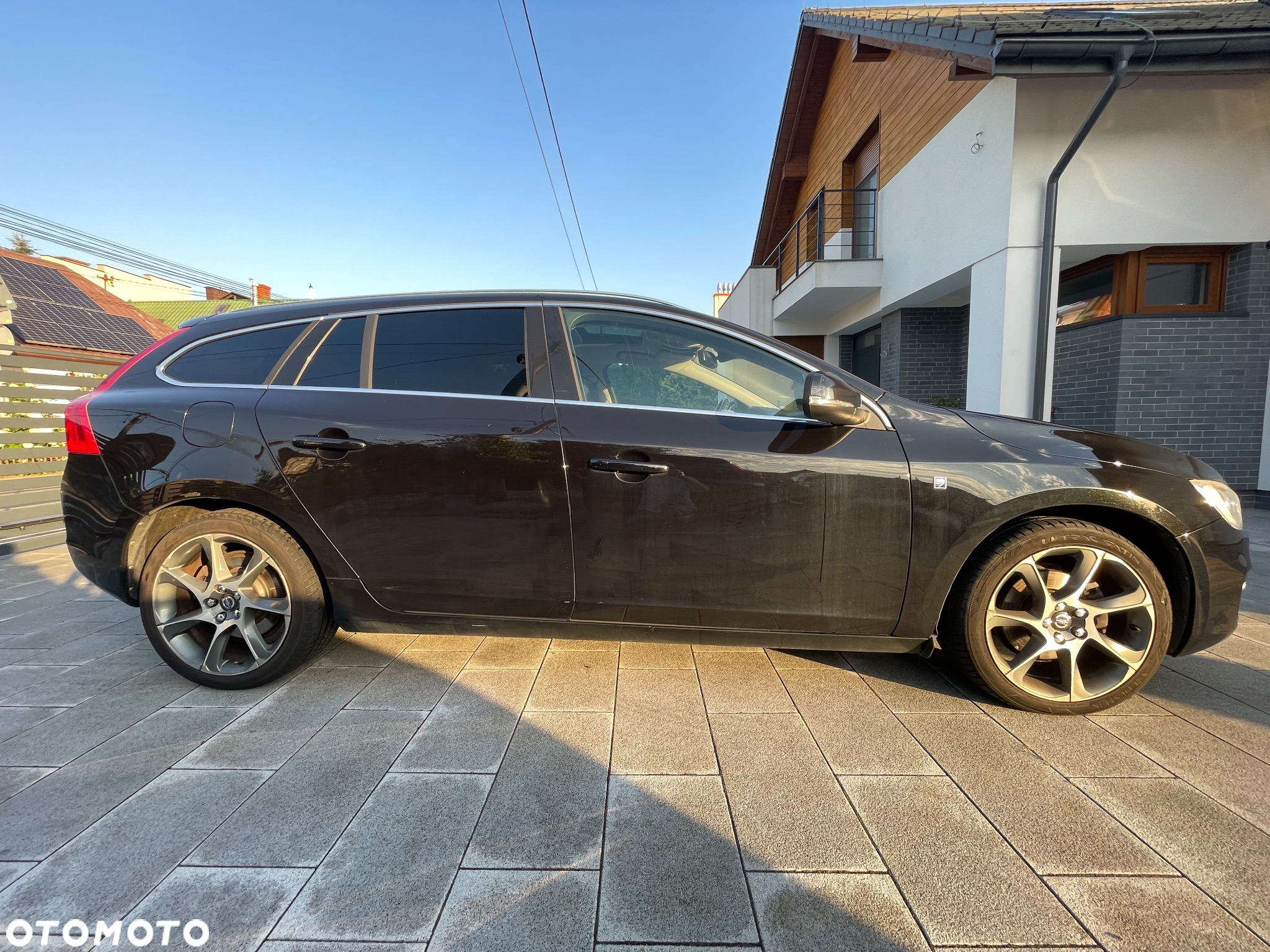 Volvo V60 D2 Drive-E Ocean Race - 2