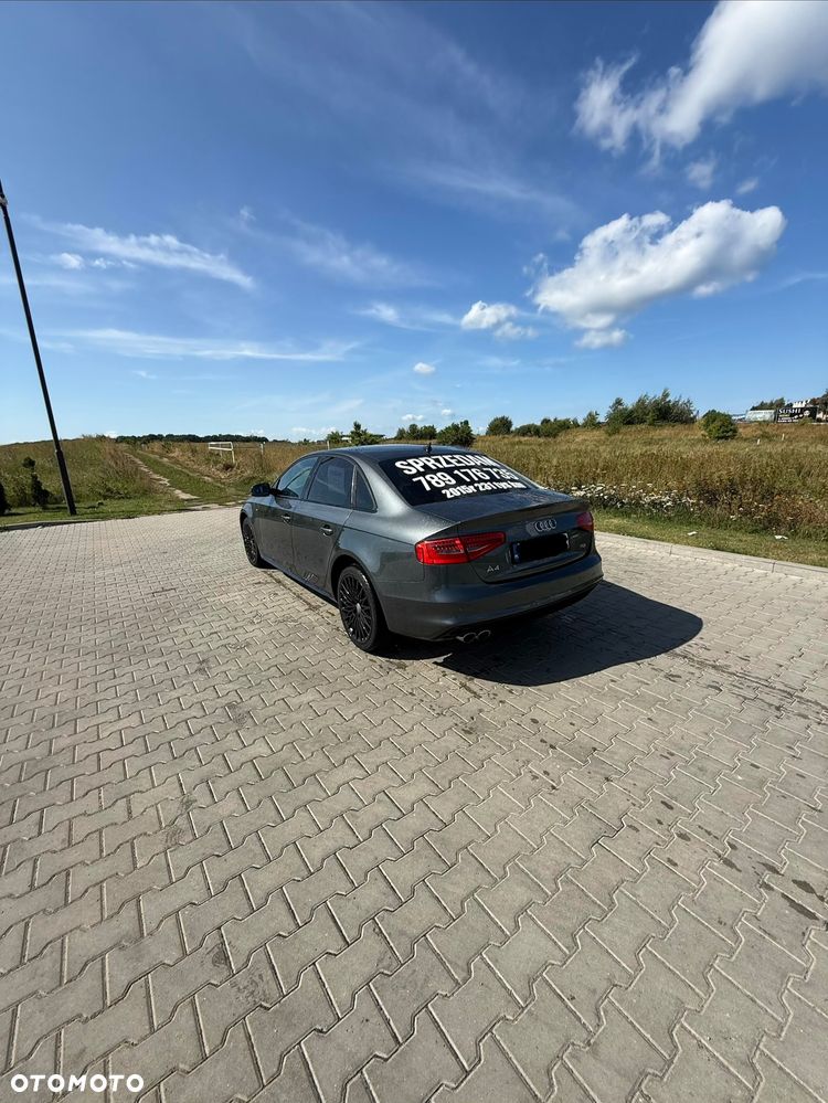 Audi A4 Avant 2.0 TDI Multitronic - 7