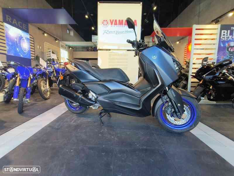Yamaha X-Max 300 - 1