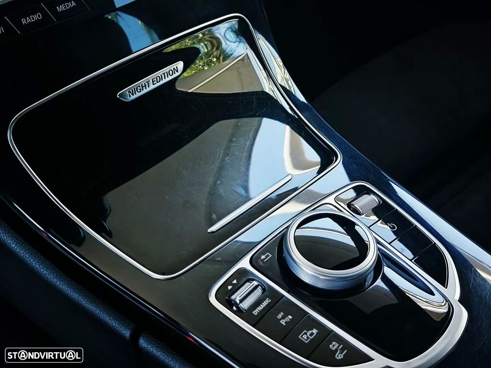 Mercedes-Benz C 300 de Edition - 44