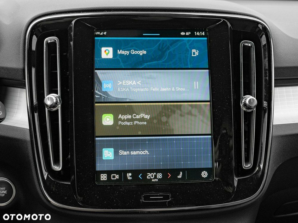 Volvo XC 40 B3 Plus Dark - 20