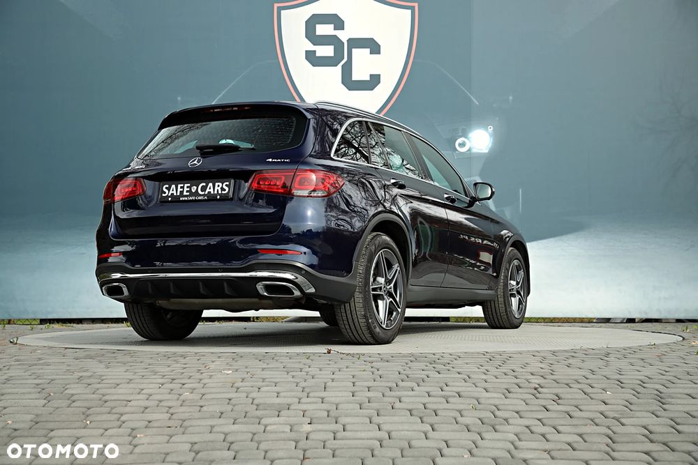 Mercedes-Benz GLC - 8