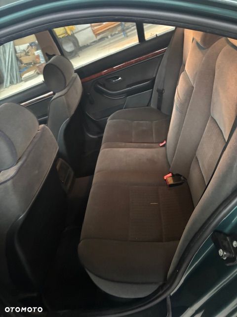 BMW Seria 5 520i - 8