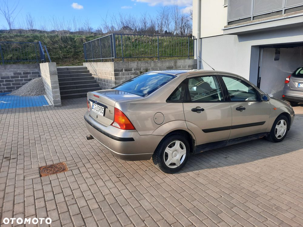 Ford Focus 1.6 FX Gold - 6