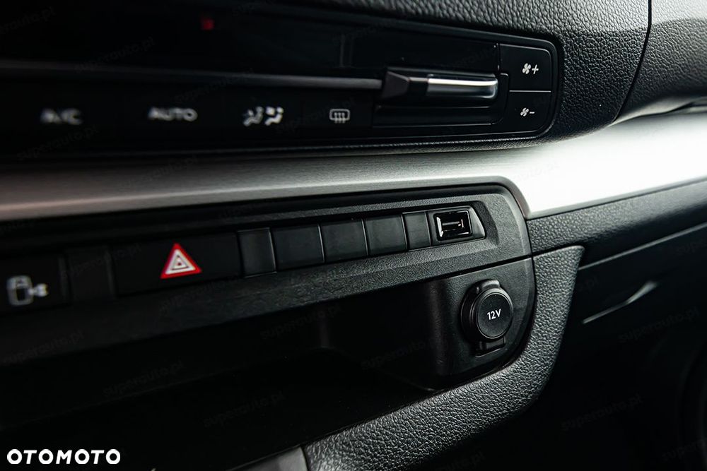 Toyota Proace Verso - 19