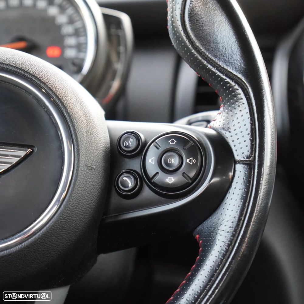 MINI 5 Portas One D - 22