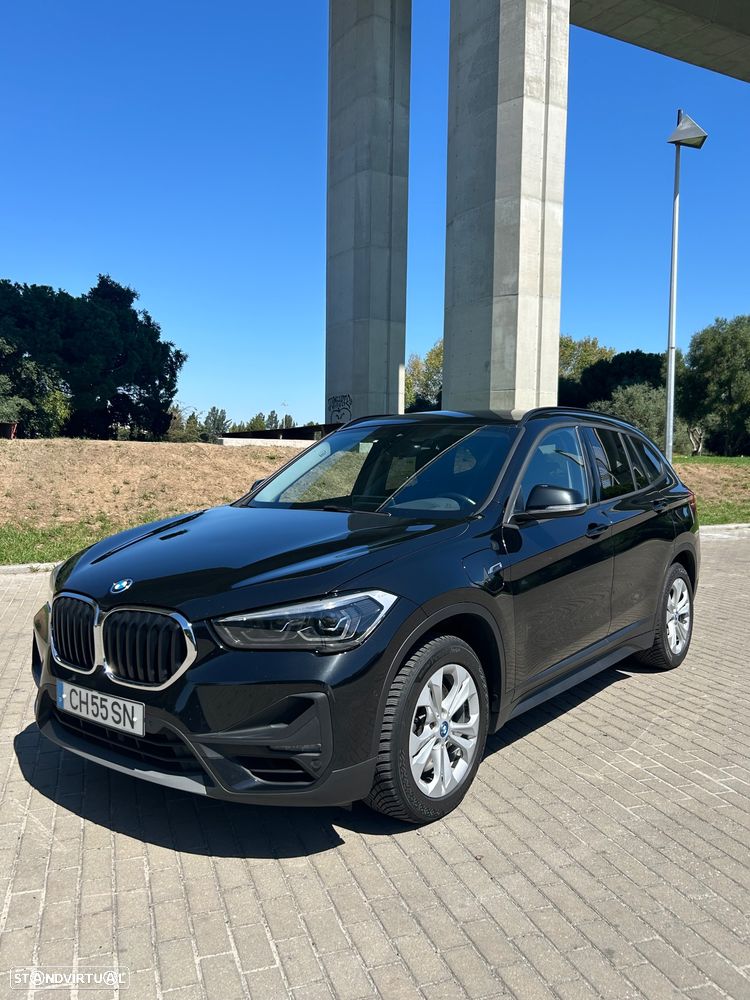 BMW X1 25 e xDrive — fotografia 3
