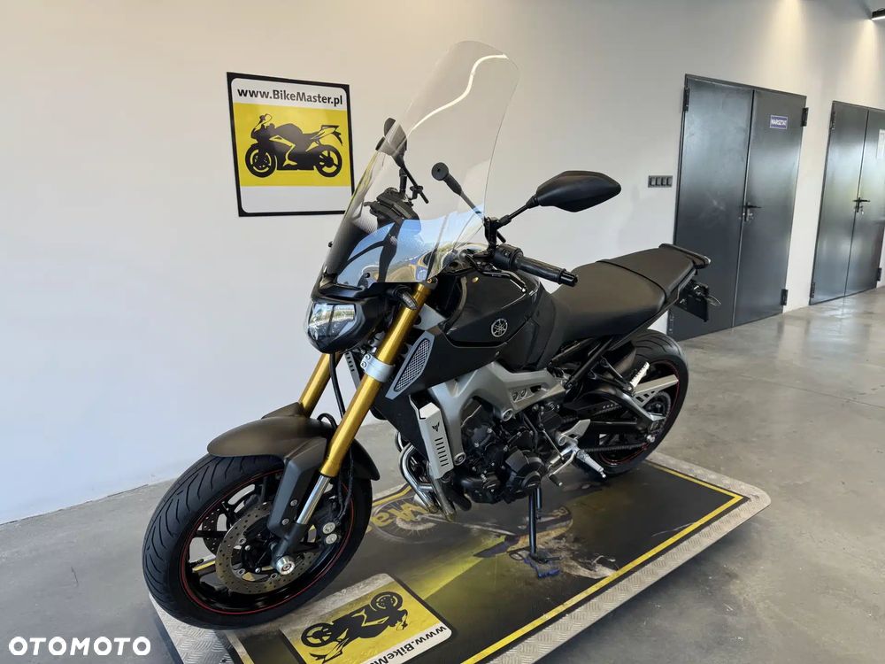 Yamaha MT - 4