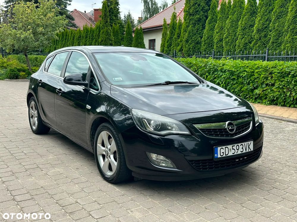 Opel Astra - 1