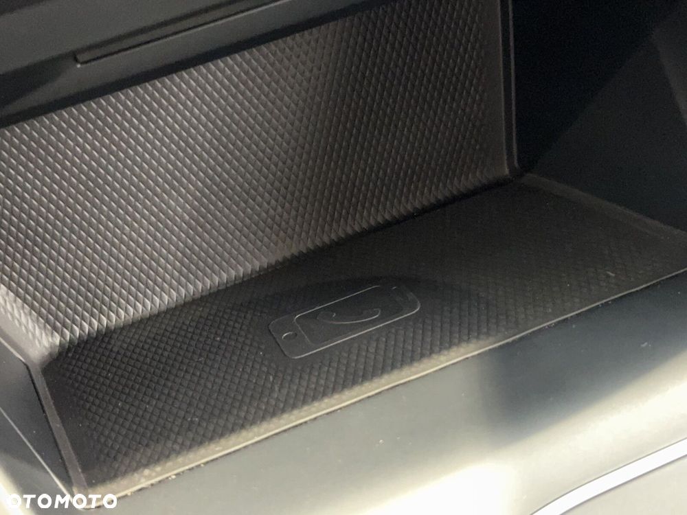 Volkswagen Golf Variant 2.0 TDI Life - 31