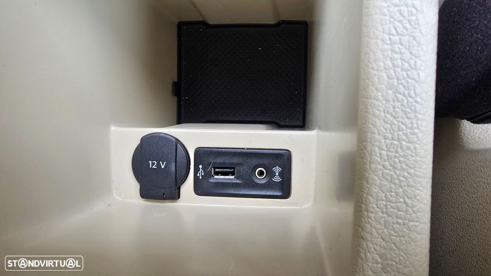 VW Sharan 2.0 TDI Blue Highline - 33