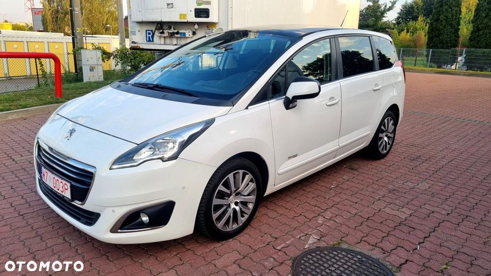 Peugeot 5008 HDI 160 Automatik Business-Line - 10