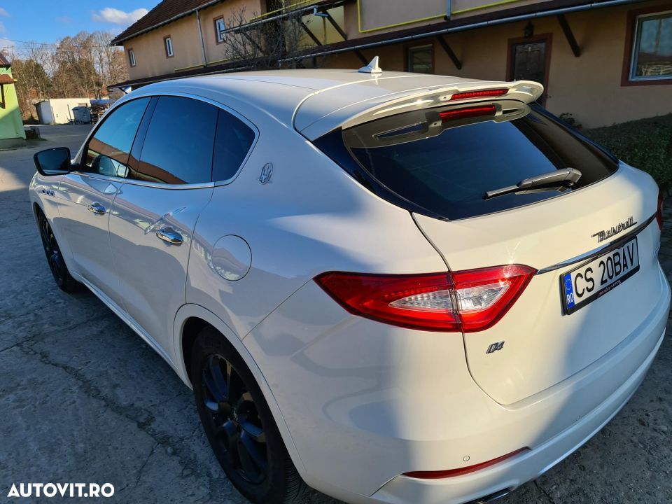 Maserati Levante Q4 - 8